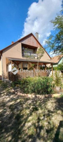 Eladó családi ház, Helvécián 85 M Ft, 5 szobás