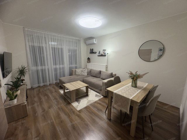 Eladó téglalakás, Nyíregyházán 58.8 M Ft, 2 szobás