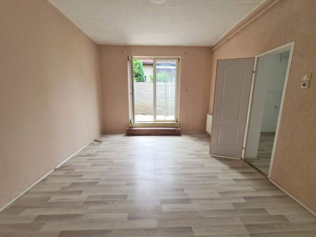 Eladó téglalakás, Budapesten, XV. kerületben 51.75 M Ft