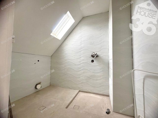 Eladó családi ház, Kecskeméten 89 M Ft, 4 szobás