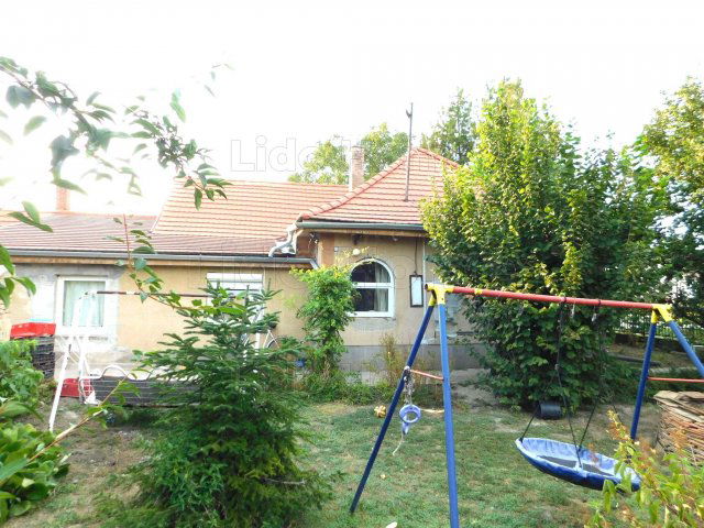 Eladó családi ház, Mátyásdombon 33.5 M Ft