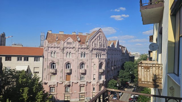 Eladó téglalakás, Budapesten, XII. kerületben 65 M Ft, 1 szobás