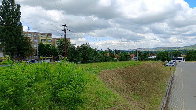 Eladó telek, Esztergomban, Vaskapui úton 53 M Ft