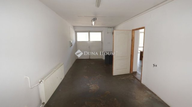 Kiadó üzlethelyiség, Zalaegerszegen 790 E Ft / hó