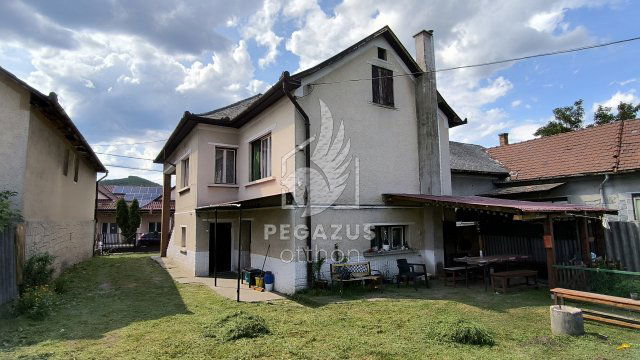 Eladó családi ház, Arlón, Ady Endre úton 15 M Ft, 2 szobás