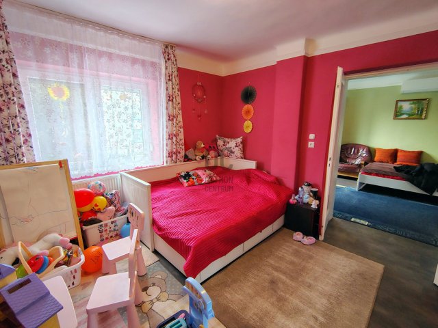 Eladó családi ház, Törtelen 31 M Ft, 3 szobás