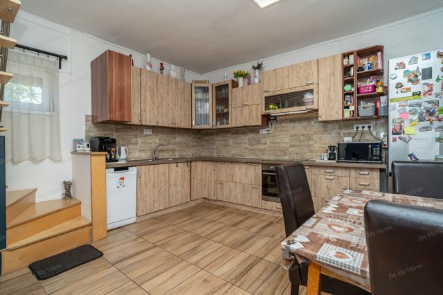 Eladó családi ház, Szigetszentmiklóson 77.5 M Ft