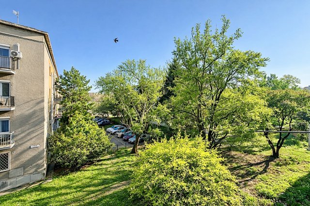 Eladó téglalakás, Budapesten, XIV. kerületben 71.9 M Ft