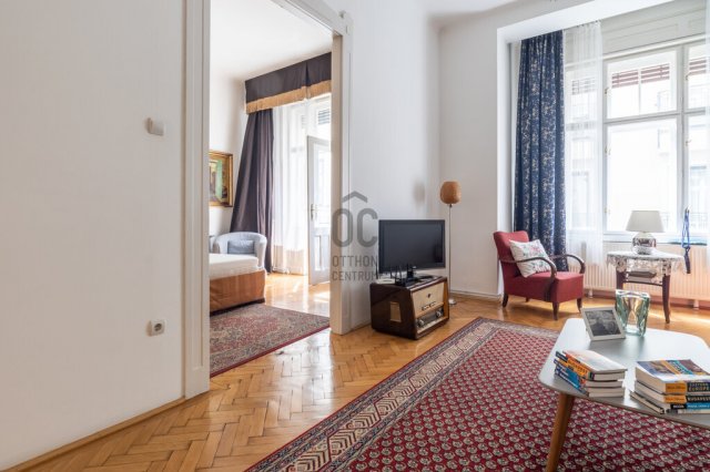 Eladó téglalakás, Budapesten, VI. kerületben 138.9 M Ft