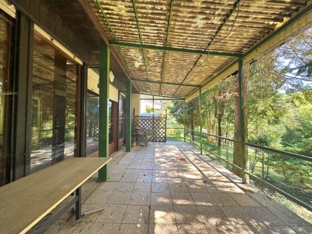 Eladó nyaraló, Velemen 49 M Ft, 3 szobás / költözzbe.hu