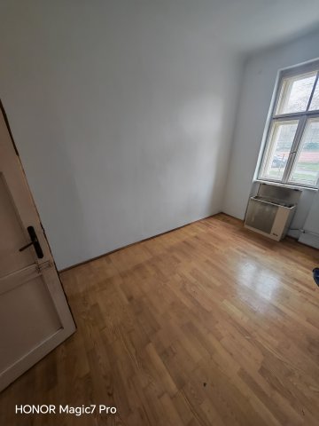 Eladó téglalakás, Budapesten, XIV. kerületben 49.9 M Ft