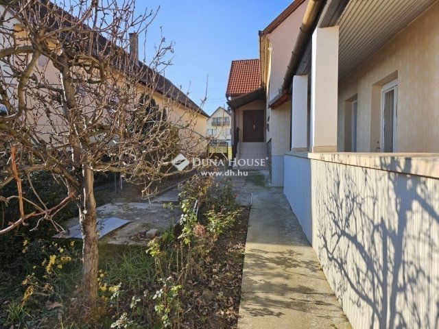 Eladó családi ház, Palotabozsokon 24.5 M Ft, 3 szobás