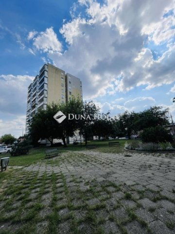 Eladó téglalakás, Budapesten, XV. kerületben 69.5 M Ft, 2 szobás