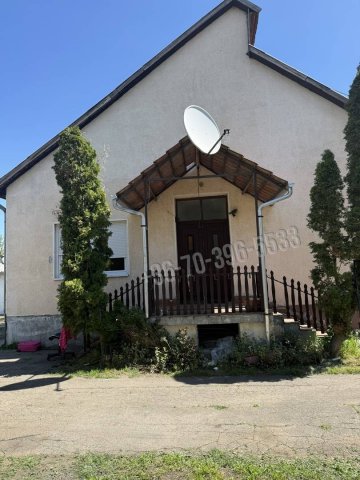 Eladó családi ház, Hatvanban, Móricz Zsigmond utcában 29.9 M Ft