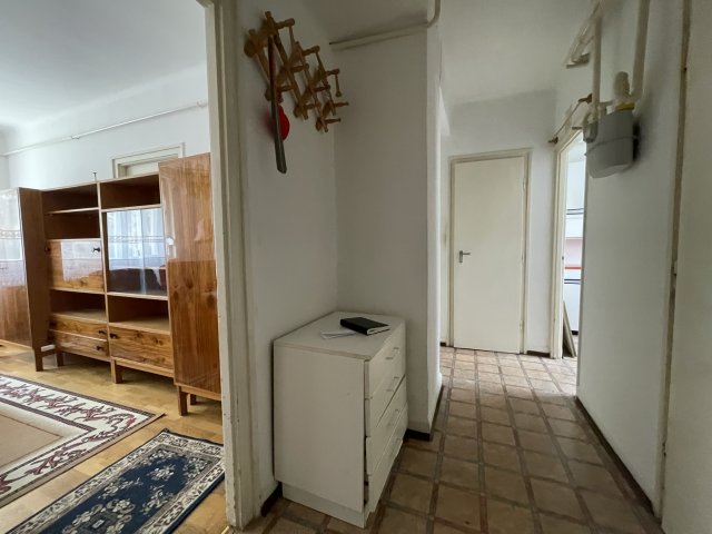 Eladó téglalakás, Veszprémben, Flórián utcában 55 M Ft