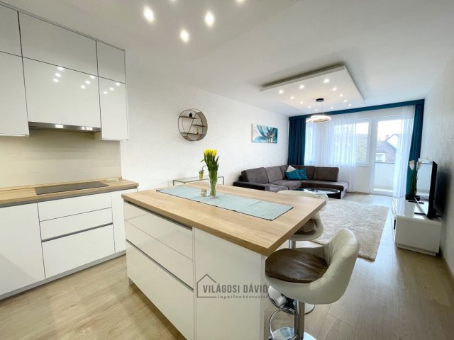 Kiadó téglalakás, albérlet, Debrecenben 350 E Ft / hó, 3 szobás