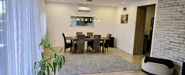 Eladó családi ház, Tatabányán 117 M Ft, 3 szobás