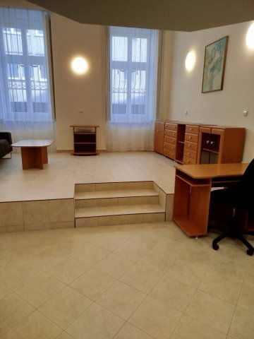 Kiadó téglalakás, albérlet, I. kerületben, Úri utcában