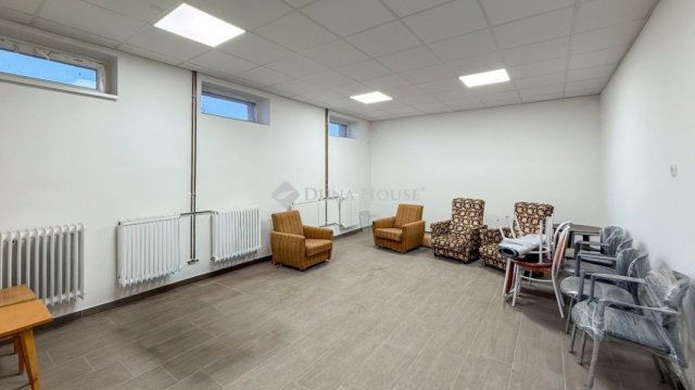 Kiadó ipari ingatlan, Miskolcon 1143 E Ft / hó