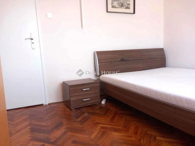 Eladó családi ház, Somlóvásárhelyen 41.9 M Ft, 3 szobás