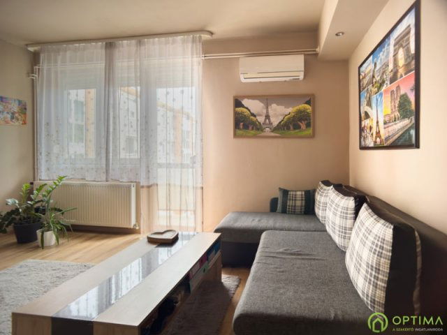 Eladó téglalakás, Budapesten, IX. kerületben, Dési Huber utcában