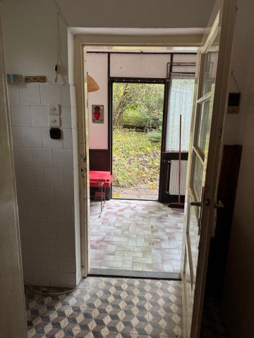 Eladó nyaraló, Pilisszentkereszten 37.5 M Ft, 1 szobás