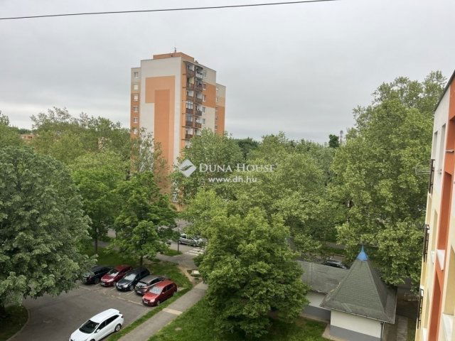 Eladó panellakás, Szombathelyen 30.99 M Ft, 2 szobás