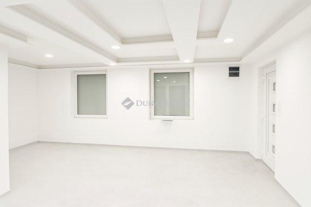 Eladó családi ház, Debrecenben 72 M Ft, 3 szobás