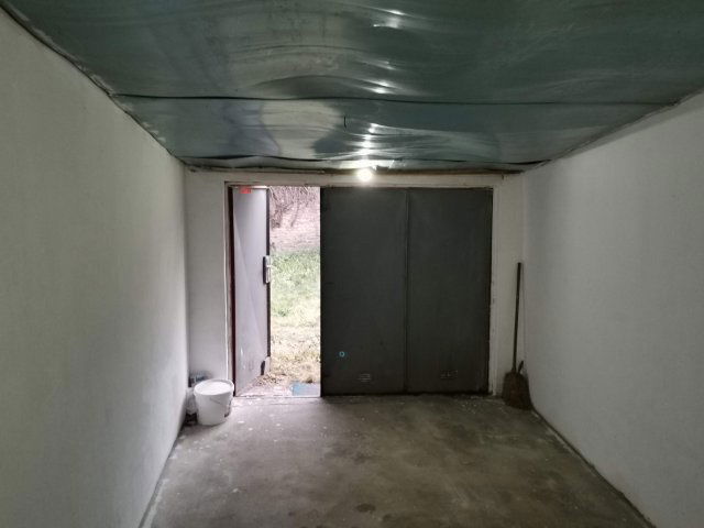 Eladó garázs, Székesfehérvárott 6.2 M Ft / költözzbe.hu