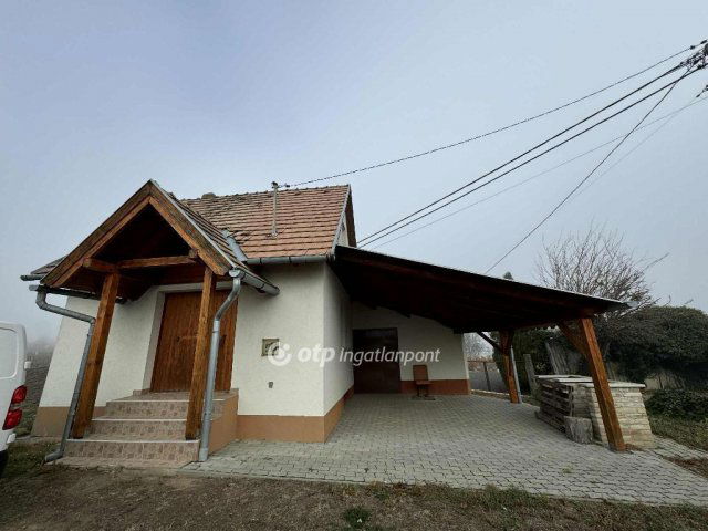 Eladó mezogazdasagi ingatlan, Szekszárdon 60 M Ft, 1 szobás