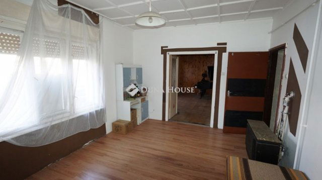 Eladó családi ház, Zalaegerszegen 39.99 M Ft, 5 szobás