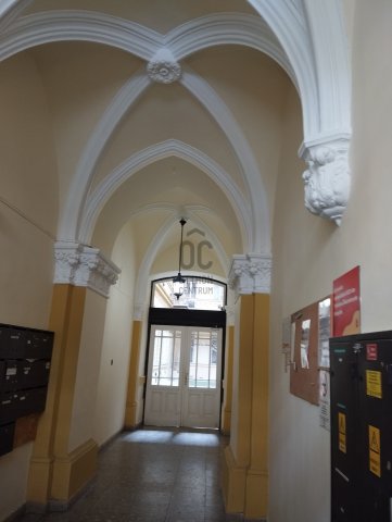 Eladó téglalakás, Budapesten, VI. kerületben 85.5 M Ft, 3 szobás