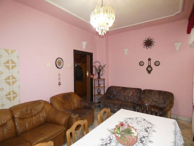 Eladó családi ház, Újfehértón 46 M Ft, 3 szobás
