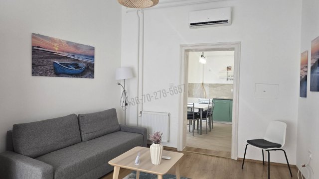 Kiadó téglalakás, albérlet, Pécsett, Flórián utcában