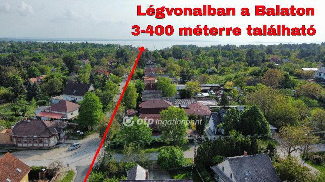 Eladó családi ház, Balatonakarattyán 59.9 M Ft, 2+1 szobás