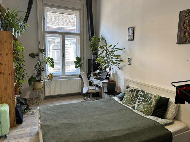 Eladó téglalakás, VII. kerületben, Péterfy Sándor utcában