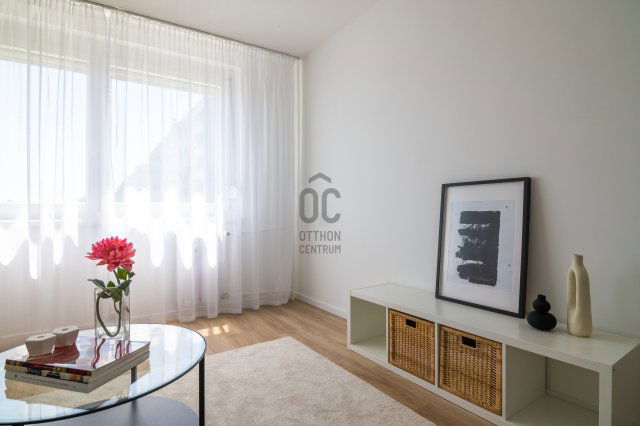 Eladó panellakás, Budapesten, XXI. kerületben 69.9 M Ft, 3 szobás