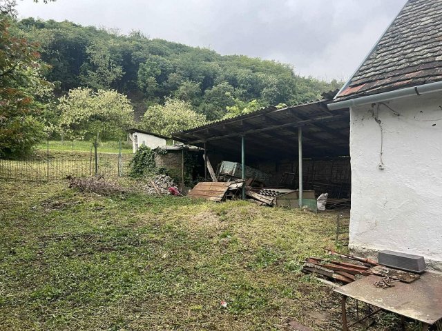 Eladó családi ház, Bátán 5.5 M Ft, 2 szobás