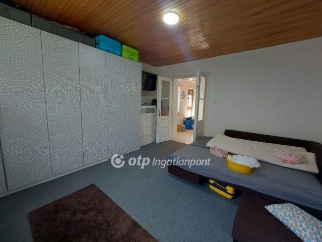 Eladó családi ház, Kárászon 31 M Ft, 3 szobás