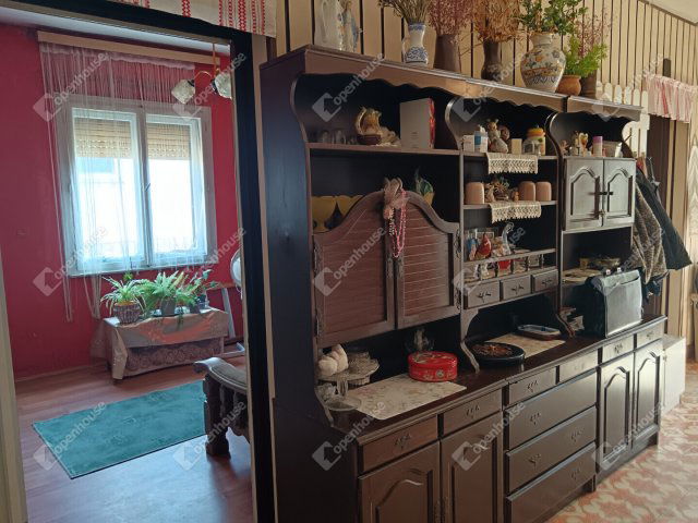 Eladó családi ház, Nagykanizsán 32.9 M Ft, 4 szobás