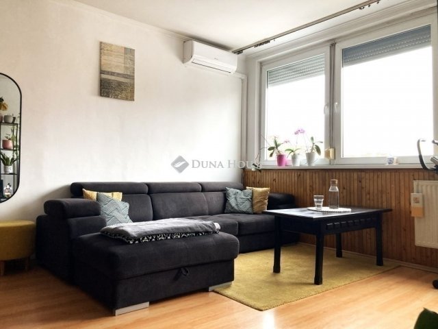 Eladó panellakás, Budapesten, XIV. kerületben 72.9 M Ft, 3 szobás