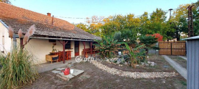 Eladó családi ház, Kunszentmártonban 13.999 M Ft, 2+1 szobás