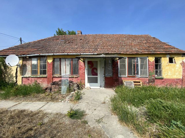 Eladó családi ház, Dobozon 5 M Ft, 2 szobás