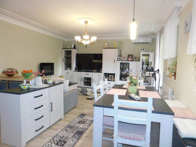 Eladó családi ház, Keszthelyen 115 M Ft, 4 szobás