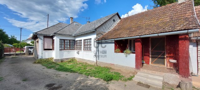 Eladó családi ház, Beregdarócon 13.5 M Ft, 3 szobás