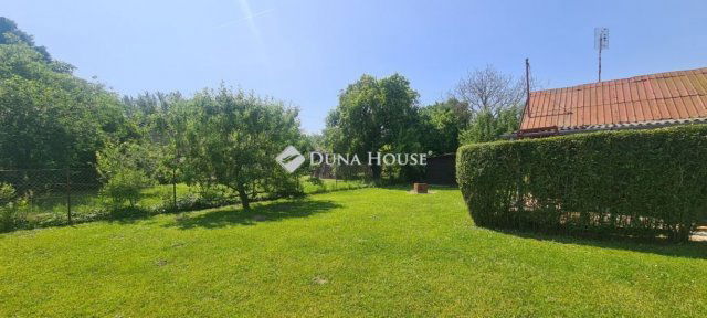 Eladó nyaraló, Dömsödön 19.9 M Ft, 2 szobás