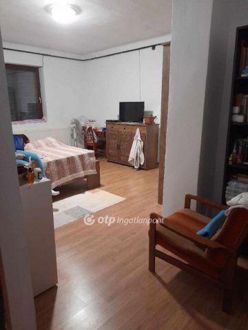 Eladó családi ház, Szigetváron 65 M Ft, 3 szobás