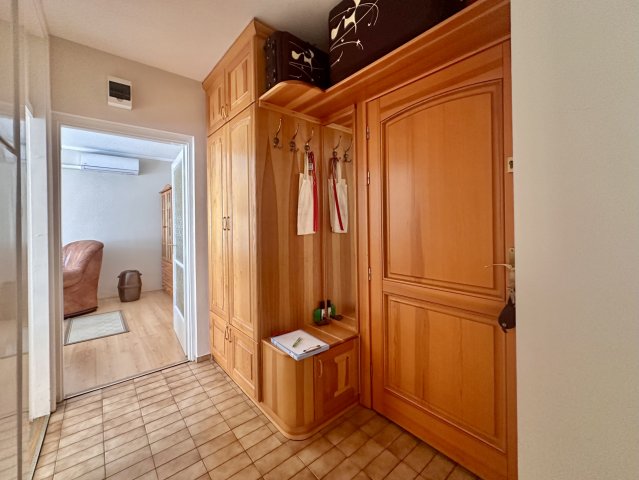 Eladó panellakás, Zalaegerszegen 45 M Ft, 1+2 szobás