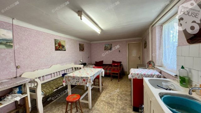 Eladó családi ház, Lajosmizsén 24.499 M Ft, 3 szobás