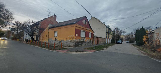 Eladó családi ház, Szegeden, Hattyú utcában 60 M Ft, 2+1 szobás